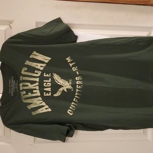 American Eagle t-shirt